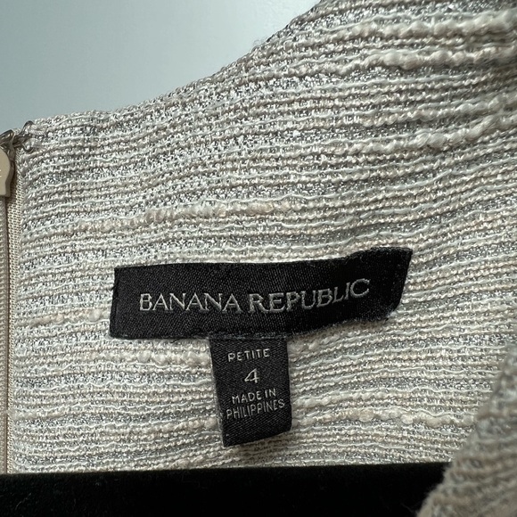 Banana Republic Textured Peplum Top - 4P - Picture 5 of 5
